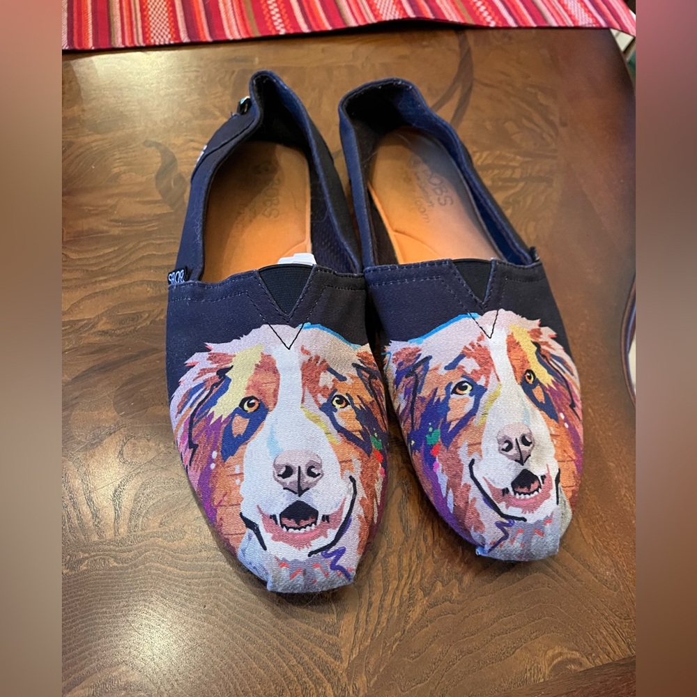 Bob for dogs, sketcher slip on 9.5 canvas slip on shoes!